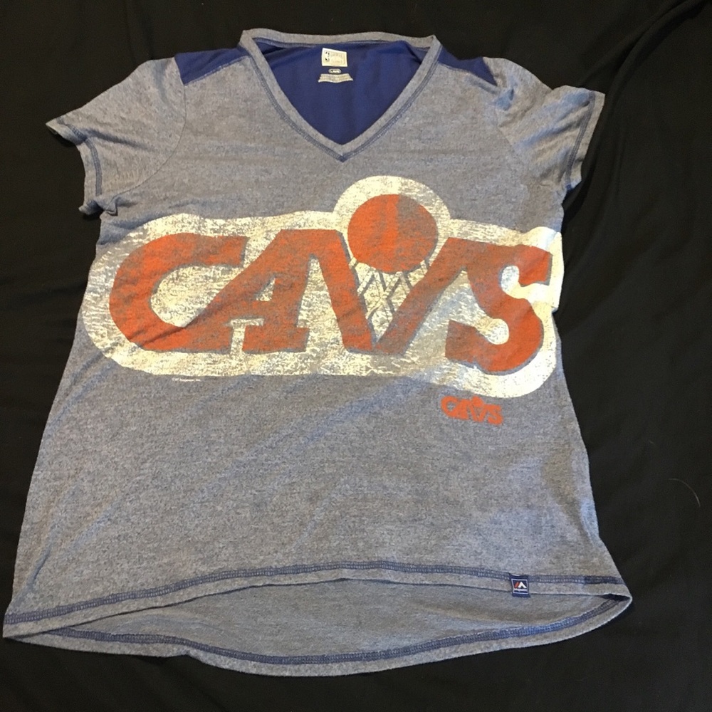 Cleveland Cavaliers women’s tee shirt